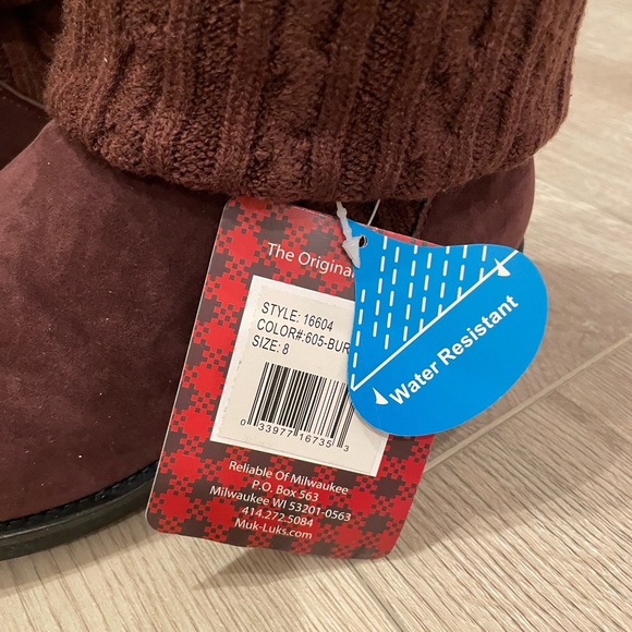 Muk Luk Burgundy Suede Boots, NWT - Picture 3 of 10